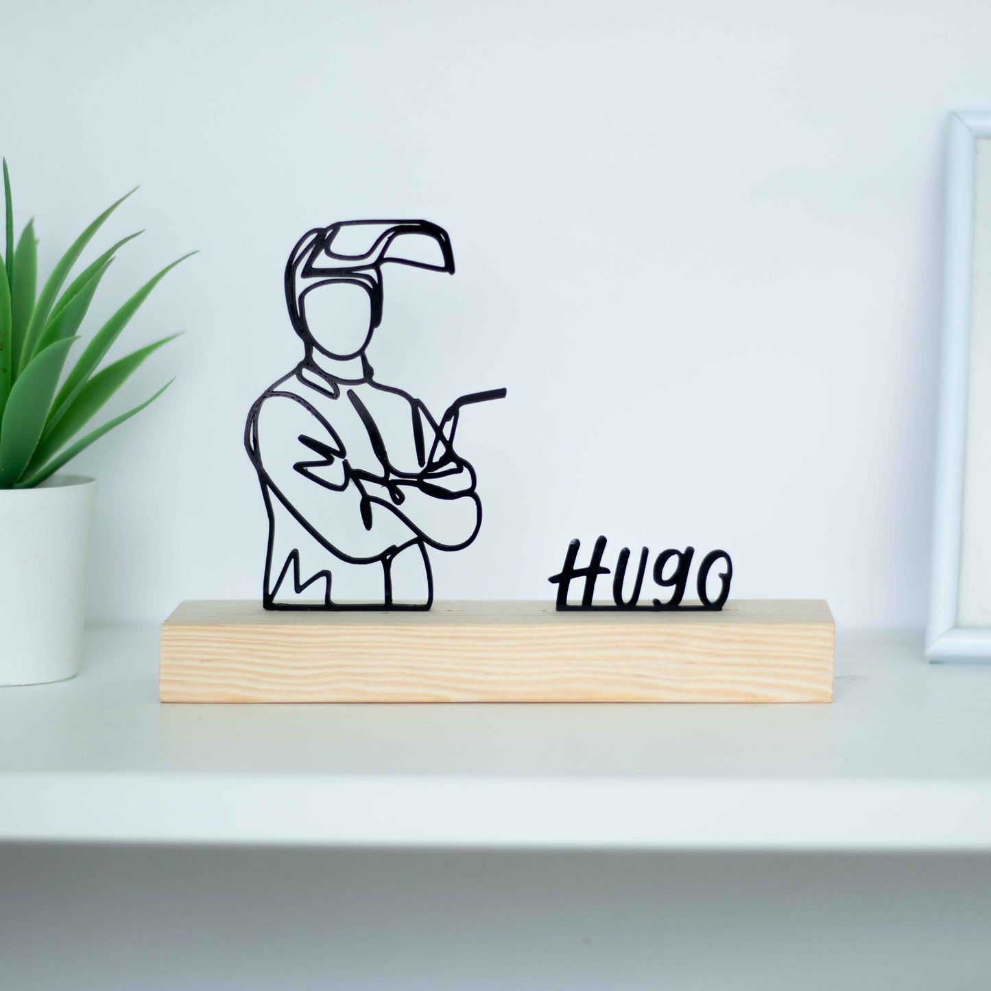 Escultura decorativa de serralheiro, peça exclusiva para reconhecimento e decoração.