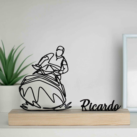 Figura de piloto de Jet Ski, ideal como troféu ou decoração náutica.