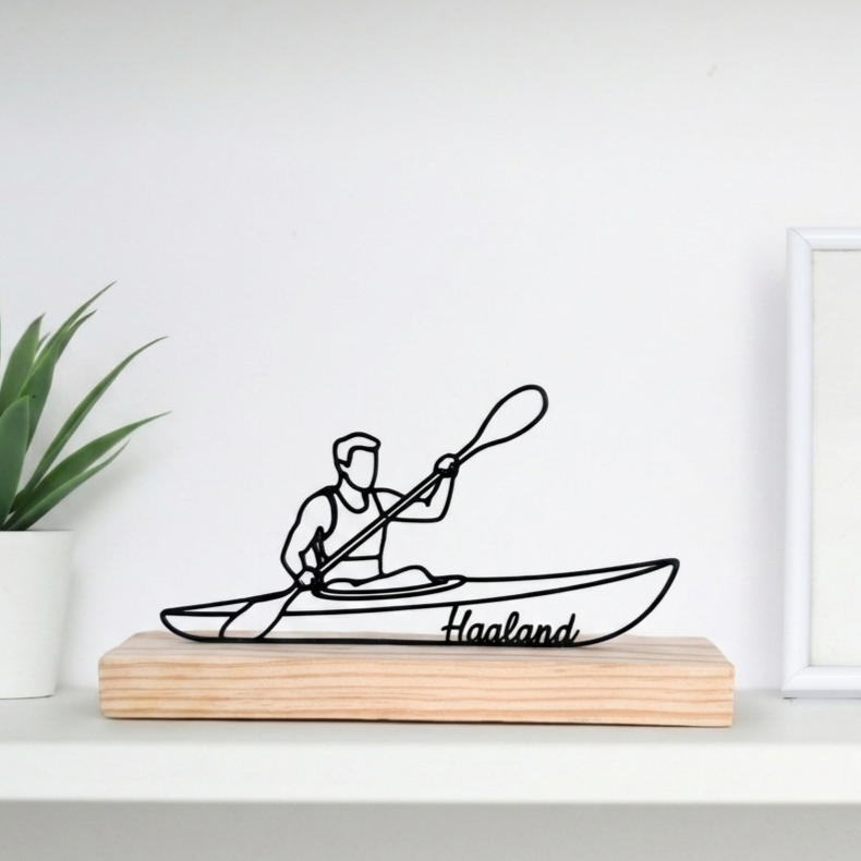 Escultura de atleta de canoagem em base de madeira.
Figura de canoísta com pagaia, decoração de escritório desportivo.
Estátua profissional de canoagem, troféu de mérito desportivo náutico.